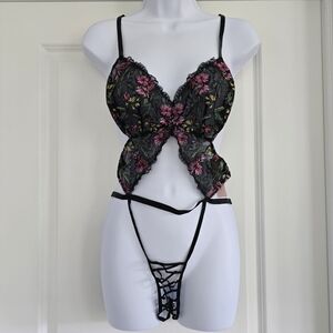 Victoria's Secret Butterfly Cut Floral Lace Bodysuit